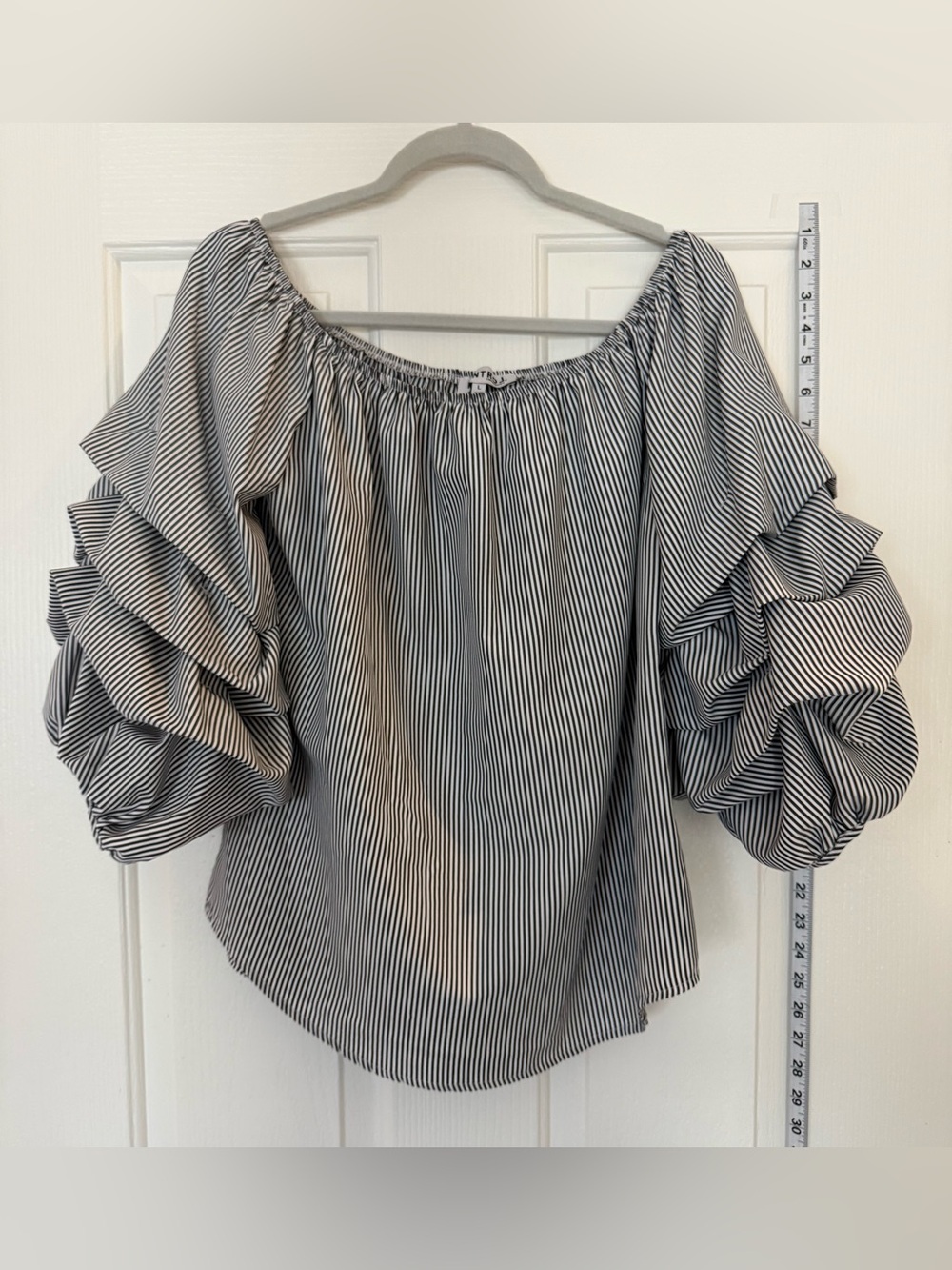 Striped On-or-Off-Shoulder Ruffle Sleeve Top - Black & White Stripe